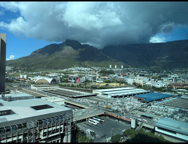 263M² OFFICE TO LET IN FORESHORE